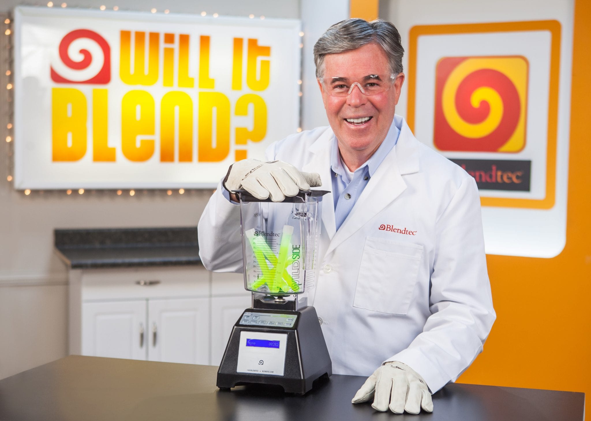 How Tom Dickson went viral with $50 and a blender