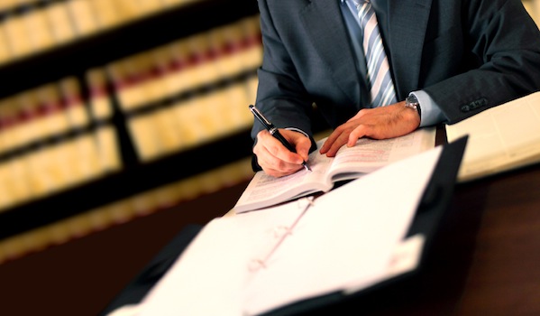Contracts: Dotting your own i’s, crossing your own t’s a bad idea