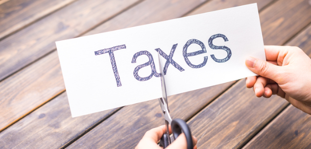 Coalition strikes deal for SME tax cuts