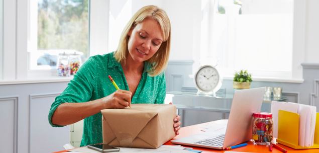 The pros & cons of a subscription box business
