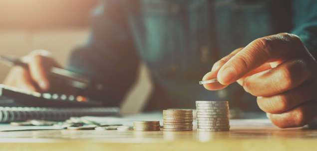 Using personal funds to launch: pros and cons