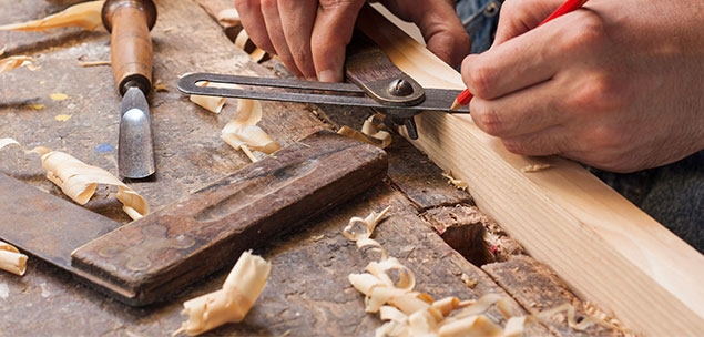 4 most important types of insurance for carpenters