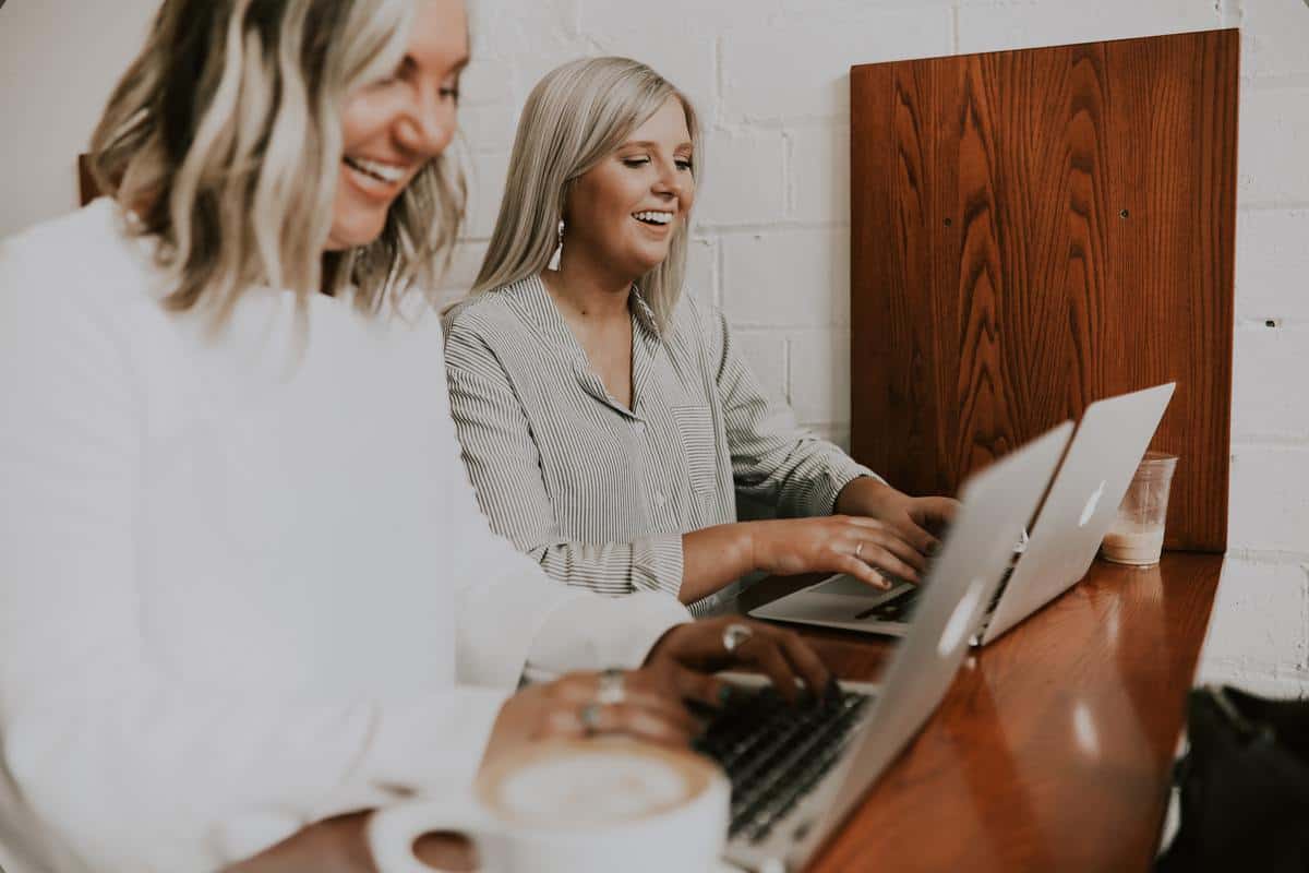 Australian Women still feel less entitled in the workplace: LinkedIn Survey
