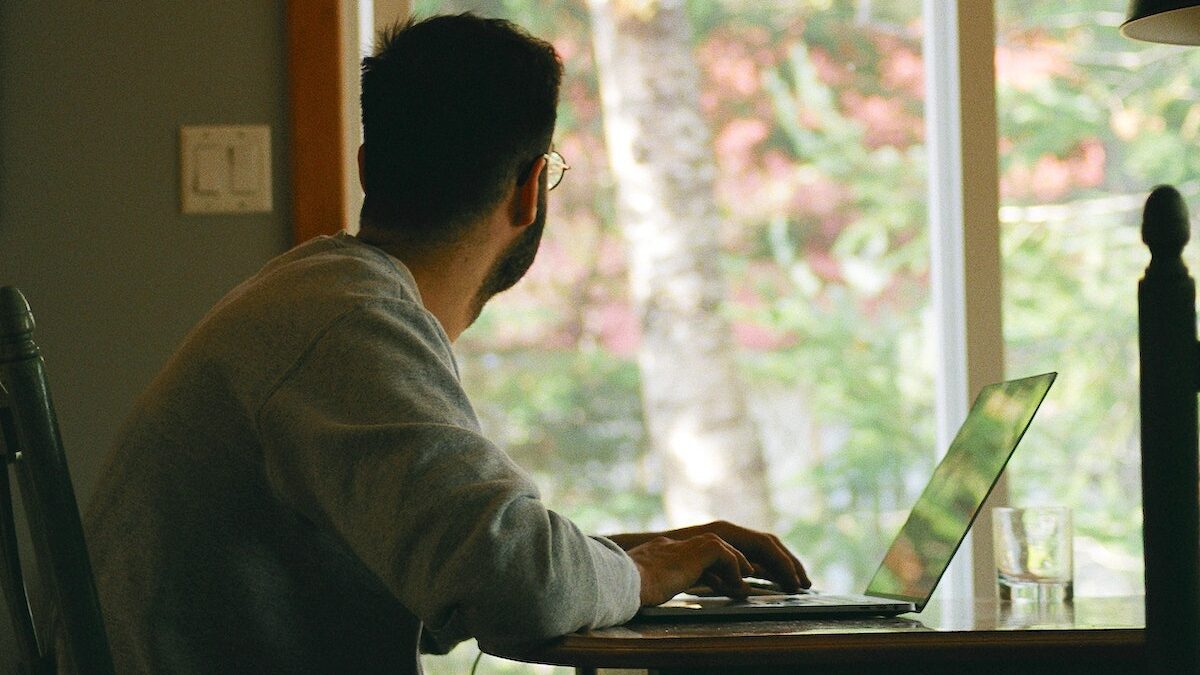 Is working from home all it’s cracked up to be? The pros & cons of remote work