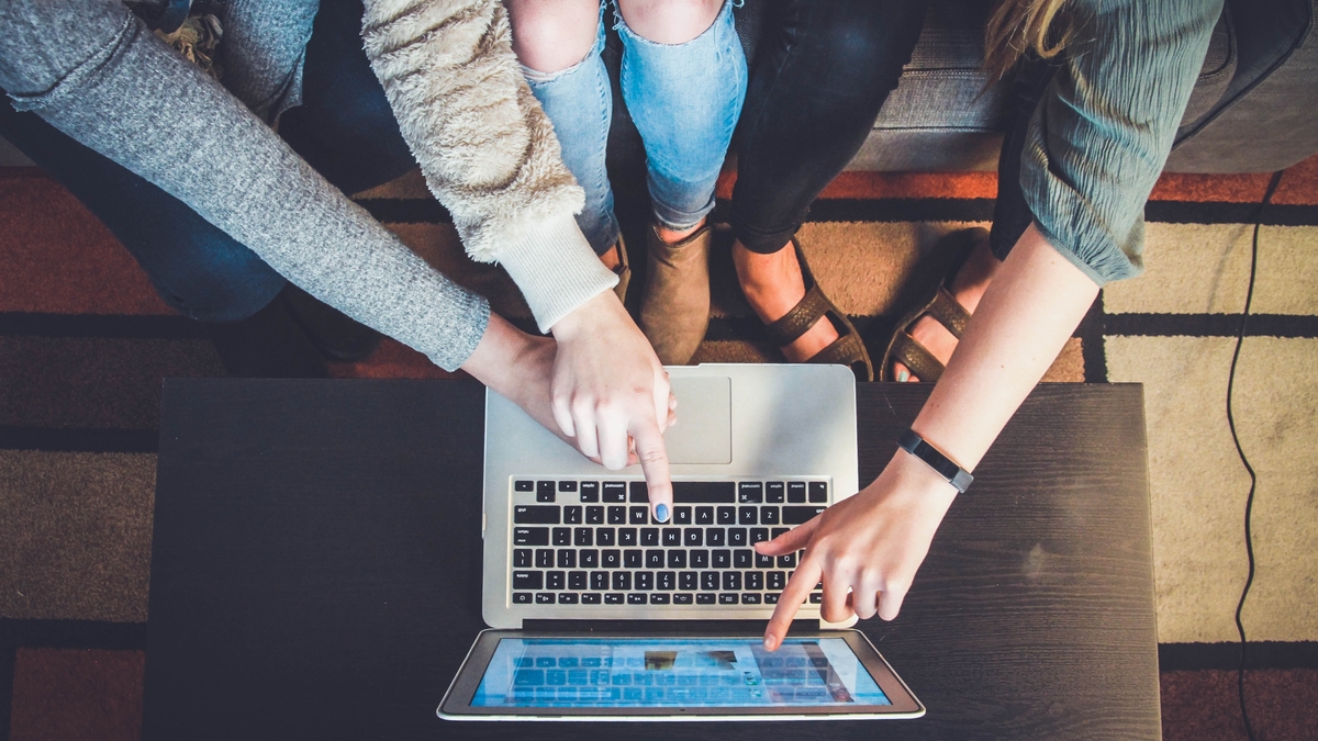At your service: Four ways to improve your online B2B store