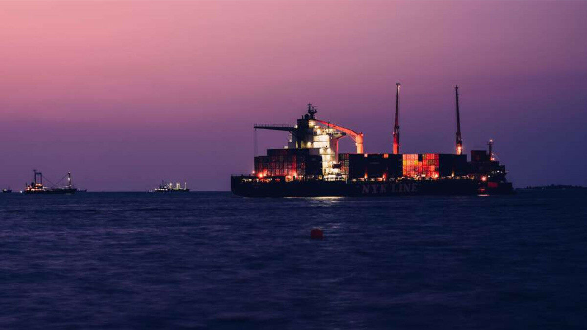 NSW relaunches export support days after new US tariff hits exporters