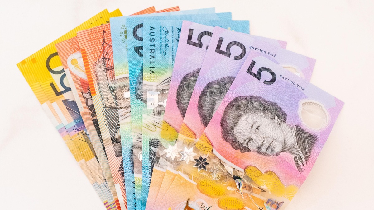 Australian startups shine with record early-stage funding, overcoming a 30 pct slump in total funding