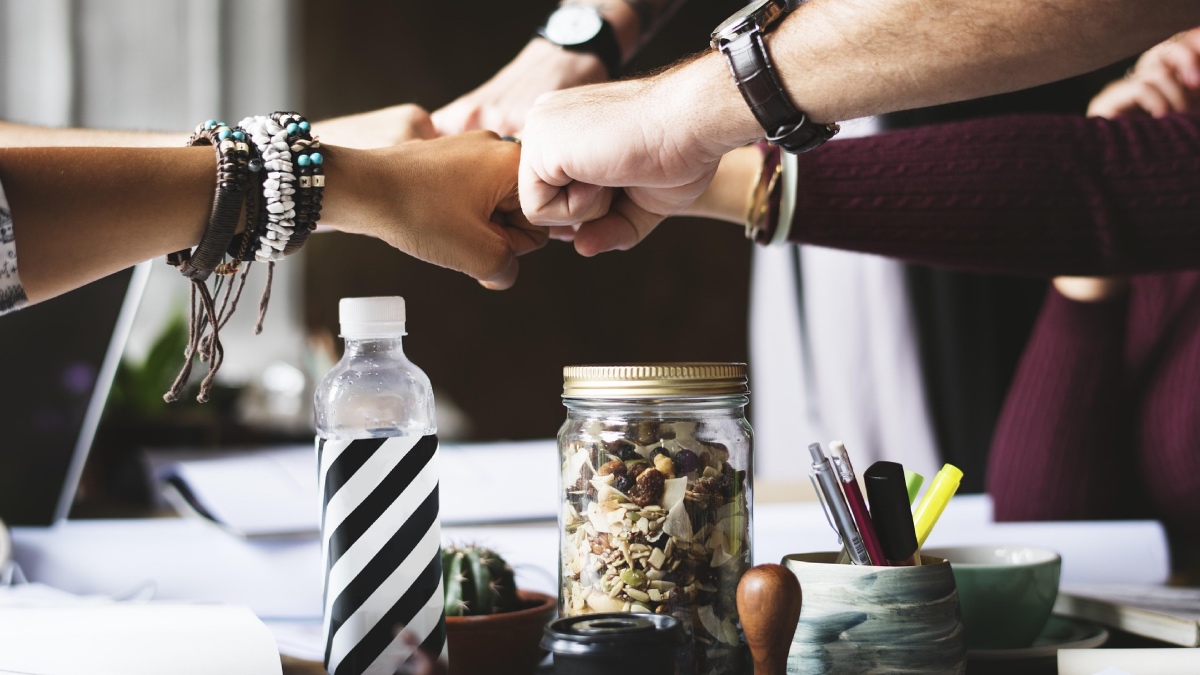 How tiny teams can match enterprise sales performance with smart tools