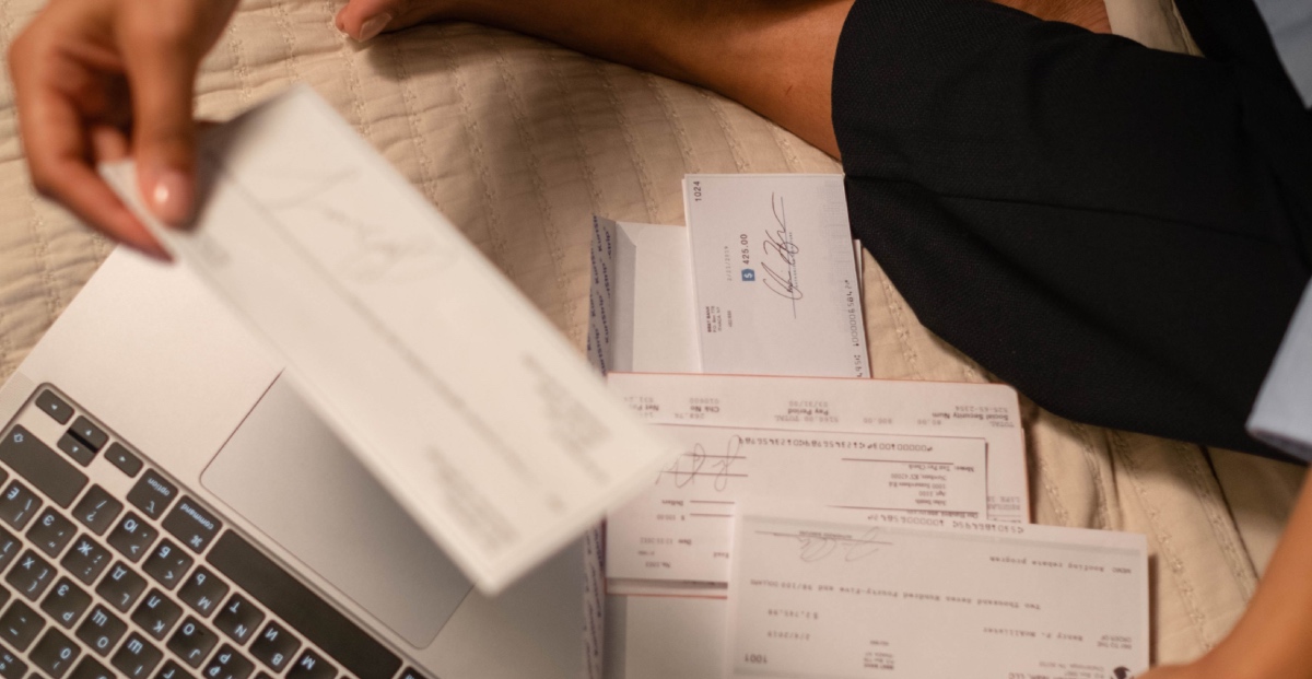 Cheques are dying in Australia. When and why it matters for your business